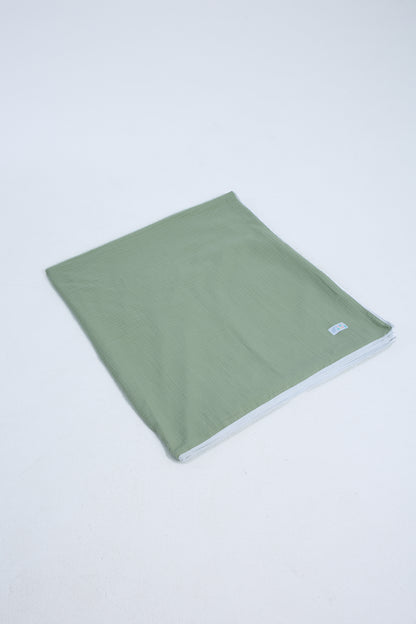 Muslin Waterproof Activity Blanket | 1.75 cm x 1.55 cm 🌈
